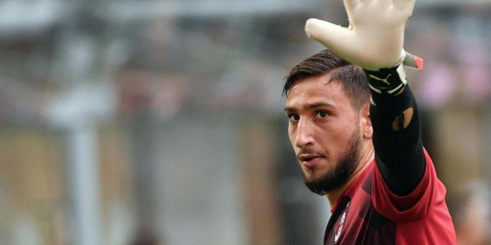 Beranikah Donnarumma Khianati Milan?